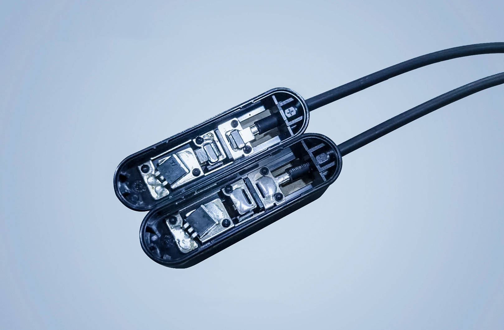 光伏組件接線盒圖片